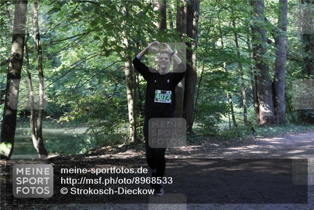28.09.2025 - 33. Volkslauf durch das schöne Alstertal Strokosch-Dieckow http://msf.ph/oto/8968533 28.09.2025 11:04:02 Laufen 4072 meine-sportfotos.de