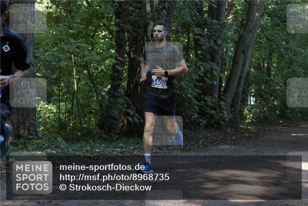28.09.2025 - 33. Volkslauf durch das schöne Alstertal Strokosch-Dieckow http://msf.ph/oto/8968735 28.09.2025 11:13:20 Laufen 3406 meine-sportfotos.de