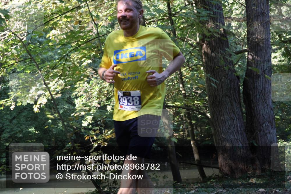 28.09.2025 - 33. Volkslauf durch das schöne Alstertal Strokosch-Dieckow http://msf.ph/oto/8968782 28.09.2025 11:15:54 Laufen 3938 meine-sportfotos.de