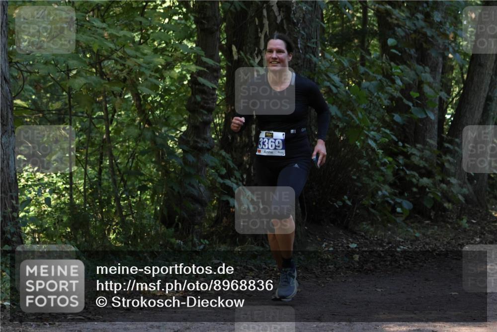 28.09.2025 - 33. Volkslauf durch das schöne Alstertal Strokosch-Dieckow http://msf.ph/oto/8968836 28.09.2025 11:17:14 Laufen 3369 meine-sportfotos.de