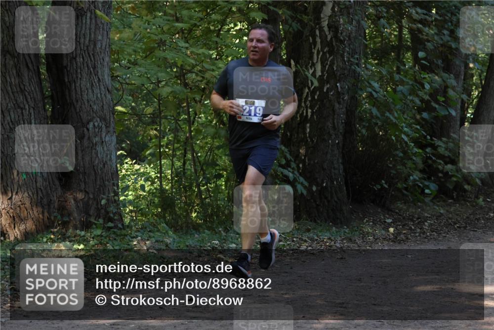 28.09.2025 - 33. Volkslauf durch das schöne Alstertal Strokosch-Dieckow http://msf.ph/oto/8968862 28.09.2025 11:17:49 Laufen 219 meine-sportfotos.de