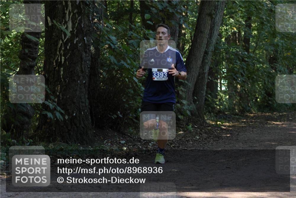 28.09.2025 - 33. Volkslauf durch das schöne Alstertal Strokosch-Dieckow http://msf.ph/oto/8968936 28.09.2025 11:19:05 Laufen 3393 meine-sportfotos.de