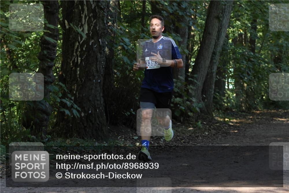 28.09.2025 - 33. Volkslauf durch das schöne Alstertal Strokosch-Dieckow http://msf.ph/oto/8968939 28.09.2025 11:19:05 Laufen 3395 meine-sportfotos.de