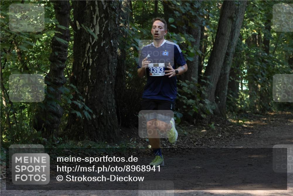 28.09.2025 - 33. Volkslauf durch das schöne Alstertal Strokosch-Dieckow http://msf.ph/oto/8968941 28.09.2025 11:19:05 Laufen 3393 meine-sportfotos.de