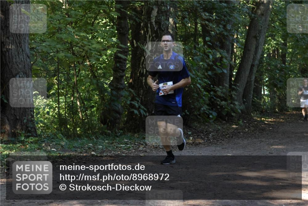 28.09.2025 - 33. Volkslauf durch das schöne Alstertal Strokosch-Dieckow http://msf.ph/oto/8968972 28.09.2025 11:19:48 Laufen  meine-sportfotos.de