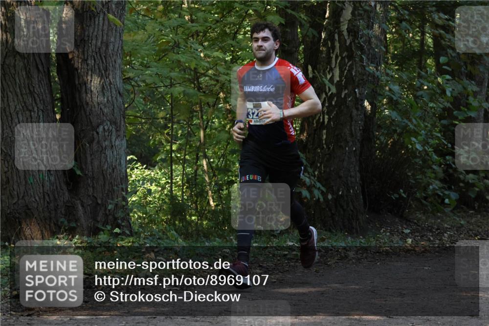 28.09.2025 - 33. Volkslauf durch das schöne Alstertal Strokosch-Dieckow http://msf.ph/oto/8969107 28.09.2025 11:21:28 Laufen 32 meine-sportfotos.de