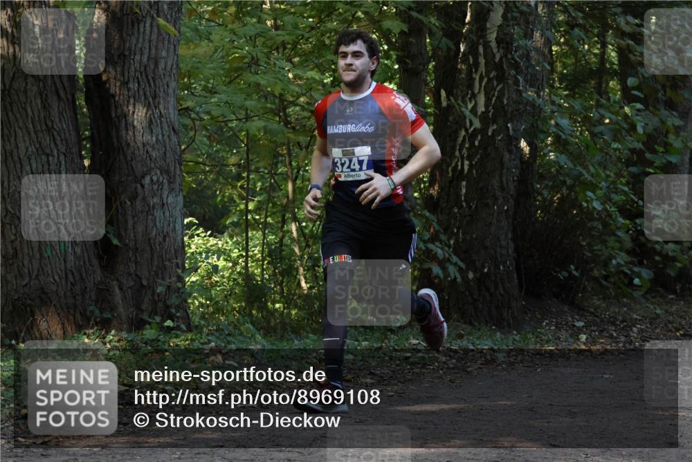 28.09.2025 - 33. Volkslauf durch das schöne Alstertal Strokosch-Dieckow http://msf.ph/oto/8969108 28.09.2025 11:21:28 Laufen 3247 meine-sportfotos.de