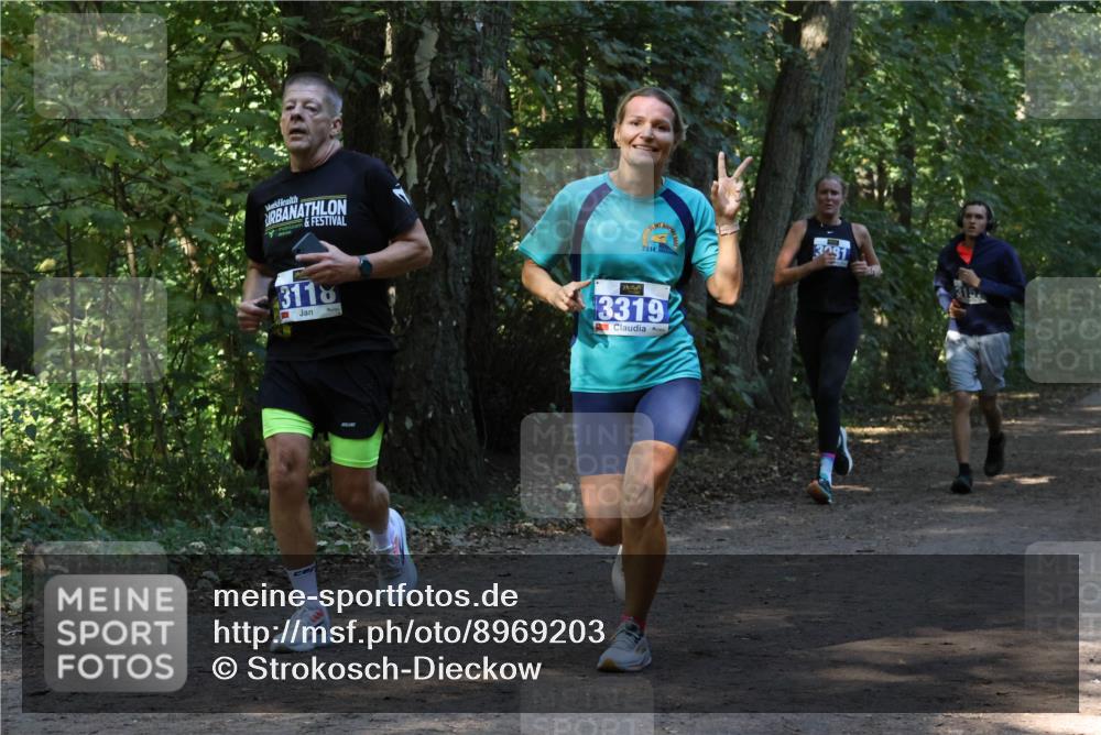 28.09.2025 - 33. Volkslauf durch das schöne Alstertal Strokosch-Dieckow http://msf.ph/oto/8969203 28.09.2025 11:23:27 Laufen 2014, 3291, 3118, 3319 meine-sportfotos.de