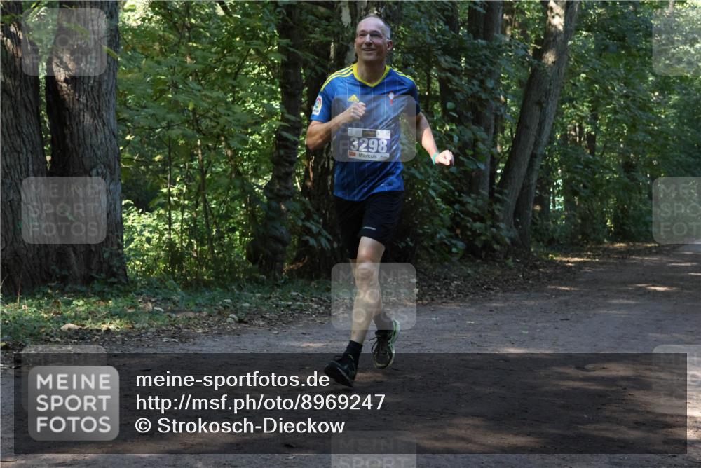 28.09.2025 - 33. Volkslauf durch das schöne Alstertal Strokosch-Dieckow http://msf.ph/oto/8969247 28.09.2025 11:24:10 Laufen 3298 meine-sportfotos.de