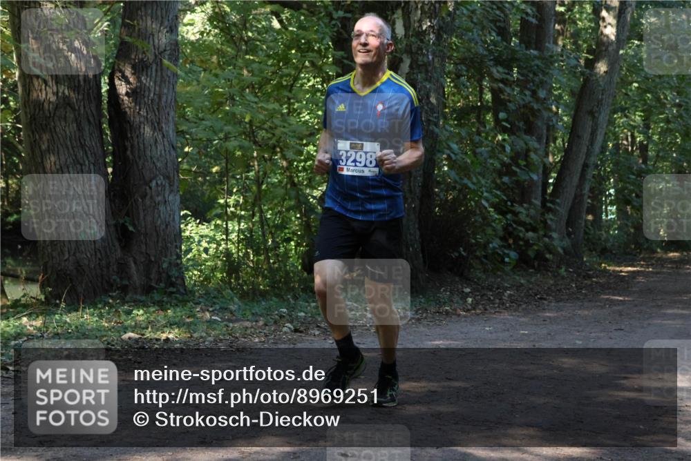 28.09.2025 - 33. Volkslauf durch das schöne Alstertal Strokosch-Dieckow http://msf.ph/oto/8969251 28.09.2025 11:24:10 Laufen 3298 meine-sportfotos.de