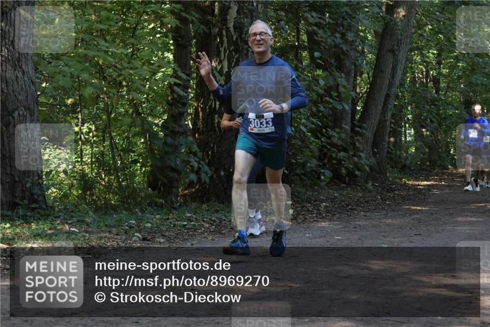 28.09.2025 - 33. Volkslauf durch das schöne Alstertal Strokosch-Dieckow http://msf.ph/oto/8969270 28.09.2025 11:24:46 Laufen 3033 meine-sportfotos.de