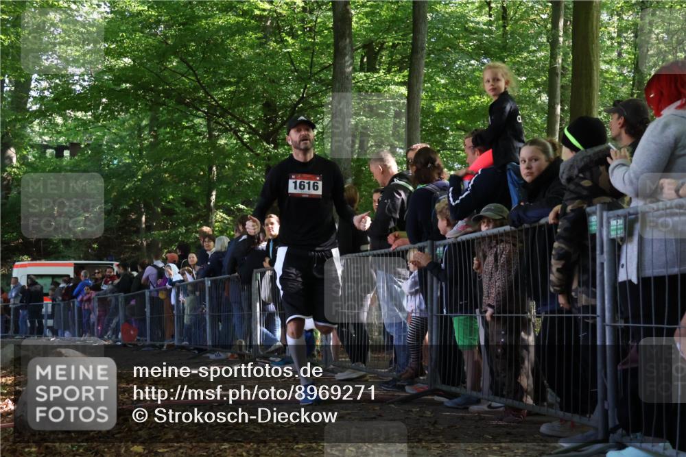 28.09.2025 - 33. Volkslauf durch das schöne Alstertal Strokosch-Dieckow http://msf.ph/oto/8969271 28.09.2025 11:49:37 Ziel 1616 meine-sportfotos.de