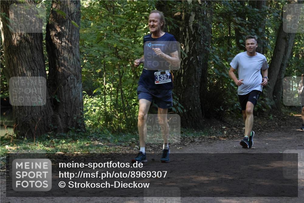 28.09.2025 - 33. Volkslauf durch das schöne Alstertal Strokosch-Dieckow http://msf.ph/oto/8969307 28.09.2025 11:25:29 Laufen 3357 meine-sportfotos.de