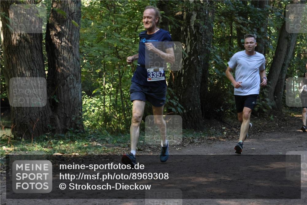 28.09.2025 - 33. Volkslauf durch das schöne Alstertal Strokosch-Dieckow http://msf.ph/oto/8969308 28.09.2025 11:25:29 Laufen 3357 meine-sportfotos.de