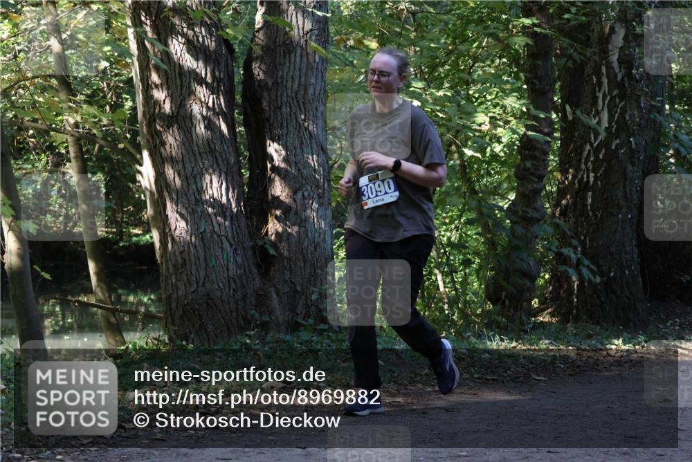 28.09.2025 - 33. Volkslauf durch das schöne Alstertal Strokosch-Dieckow http://msf.ph/oto/8969882 28.09.2025 11:37:29 Laufen 3090 meine-sportfotos.de