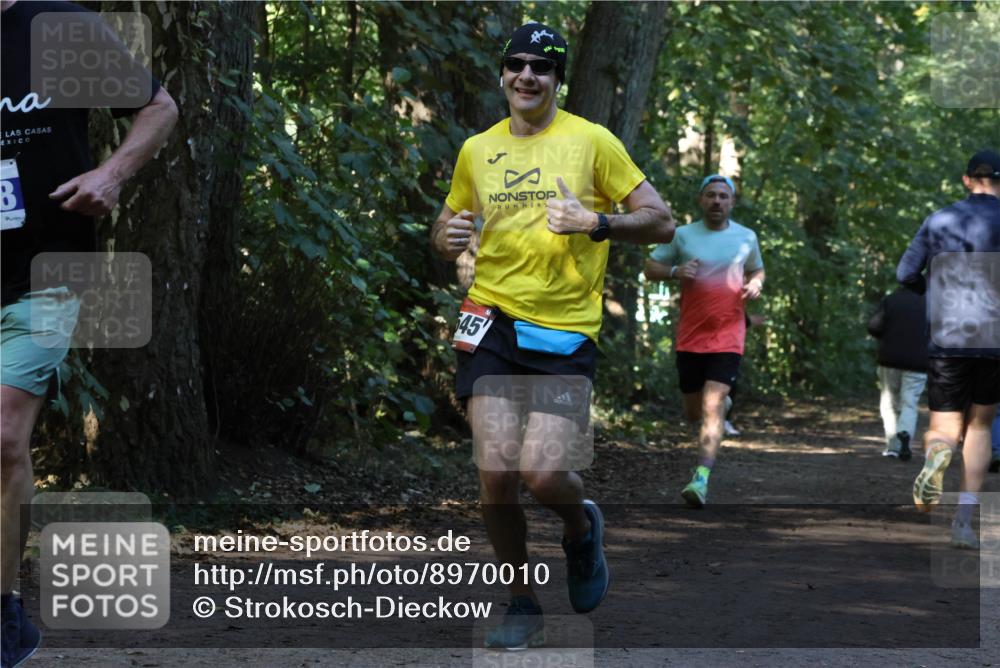 28.09.2025 - 33. Volkslauf durch das schöne Alstertal Strokosch-Dieckow http://msf.ph/oto/8970010 28.09.2025 11:40:12 Laufen 545 meine-sportfotos.de