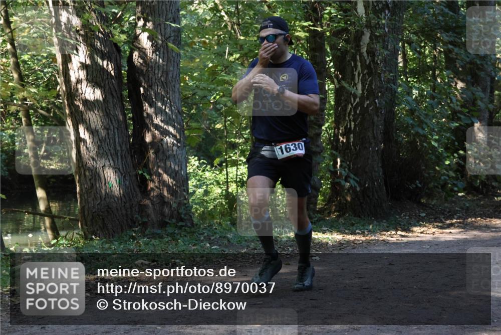 28.09.2025 - 33. Volkslauf durch das schöne Alstertal Strokosch-Dieckow http://msf.ph/oto/8970037 28.09.2025 11:40:58 Laufen 1630 meine-sportfotos.de