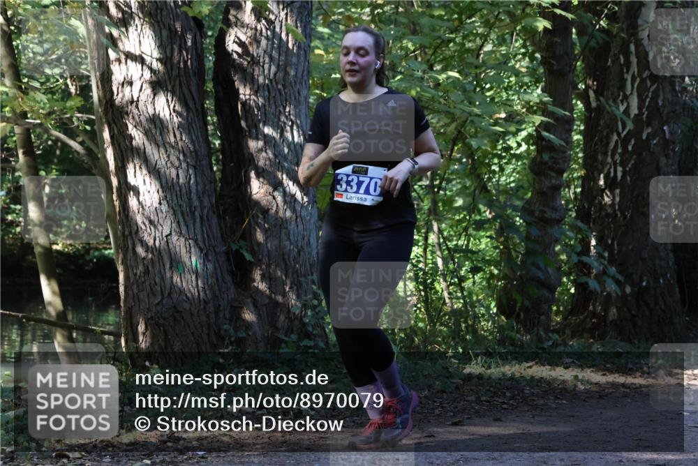 28.09.2025 - 33. Volkslauf durch das schöne Alstertal Strokosch-Dieckow http://msf.ph/oto/8970079 28.09.2025 11:42:16 Laufen 3370 meine-sportfotos.de