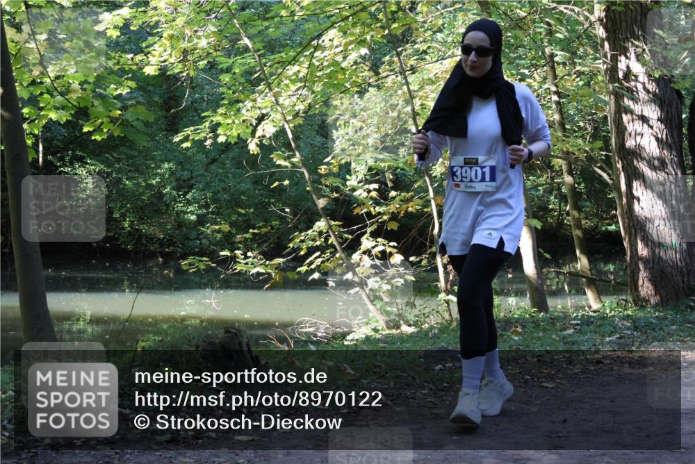 28.09.2025 - 33. Volkslauf durch das schöne Alstertal Strokosch-Dieckow http://msf.ph/oto/8970122 28.09.2025 11:43:36 Laufen 3901 meine-sportfotos.de
