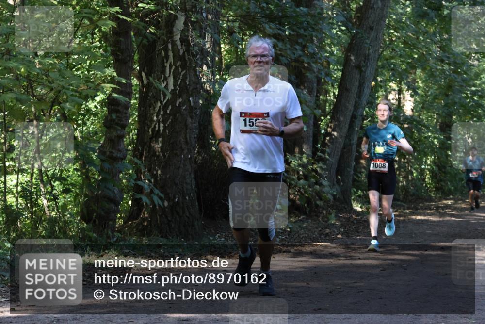 28.09.2025 - 33. Volkslauf durch das schöne Alstertal Strokosch-Dieckow http://msf.ph/oto/8970162 28.09.2025 11:44:10 Laufen 156, 1008 meine-sportfotos.de