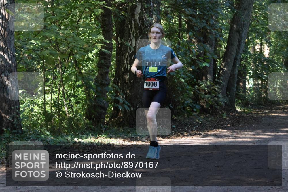 28.09.2025 - 33. Volkslauf durch das schöne Alstertal Strokosch-Dieckow http://msf.ph/oto/8970167 28.09.2025 11:44:12 Laufen 2025, 1008 meine-sportfotos.de