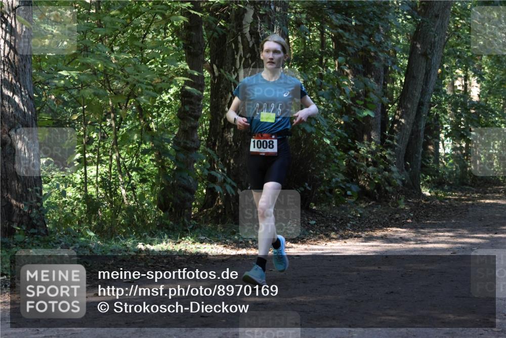 28.09.2025 - 33. Volkslauf durch das schöne Alstertal Strokosch-Dieckow http://msf.ph/oto/8970169 28.09.2025 11:44:12 Laufen 2025, 1008 meine-sportfotos.de