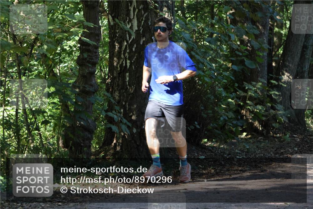 28.09.2025 - 33. Volkslauf durch das schöne Alstertal Strokosch-Dieckow http://msf.ph/oto/8970296 28.09.2025 11:47:40 Laufen  meine-sportfotos.de
