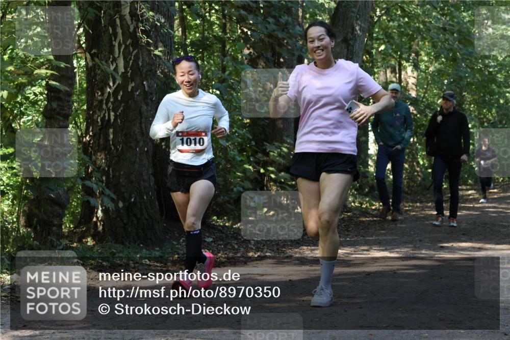 28.09.2025 - 33. Volkslauf durch das schöne Alstertal Strokosch-Dieckow http://msf.ph/oto/8970350 28.09.2025 11:48:58 Laufen 1010 meine-sportfotos.de