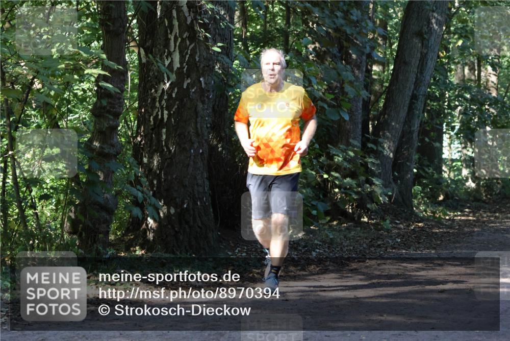 28.09.2025 - 33. Volkslauf durch das schöne Alstertal Strokosch-Dieckow http://msf.ph/oto/8970394 28.09.2025 11:49:56 Laufen  meine-sportfotos.de