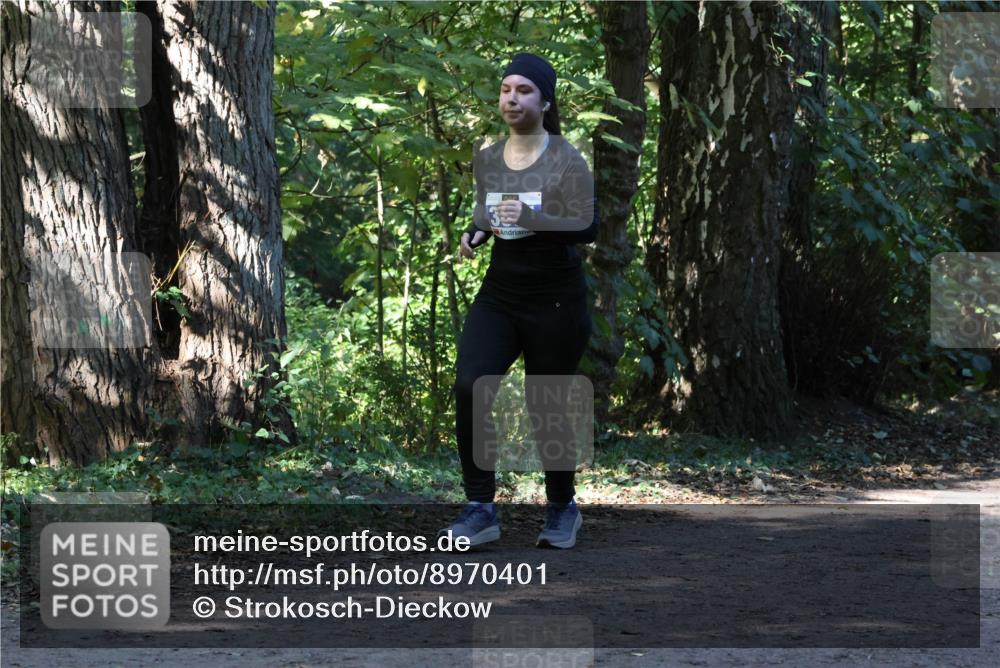 28.09.2025 - 33. Volkslauf durch das schöne Alstertal Strokosch-Dieckow http://msf.ph/oto/8970401 28.09.2025 11:50:21 Laufen  meine-sportfotos.de