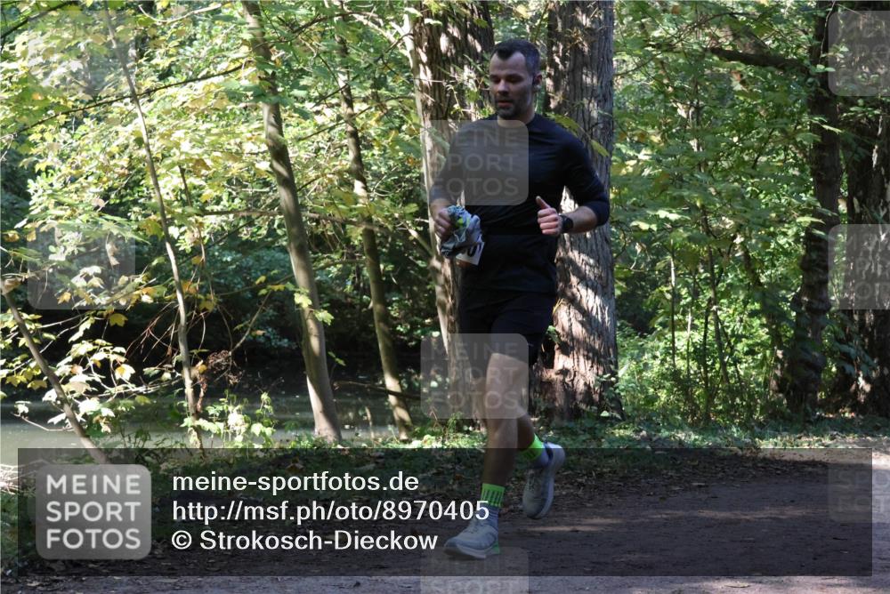 28.09.2025 - 33. Volkslauf durch das schöne Alstertal Strokosch-Dieckow http://msf.ph/oto/8970405 28.09.2025 11:50:29 Laufen  meine-sportfotos.de
