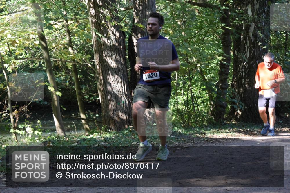 28.09.2025 - 33. Volkslauf durch das schöne Alstertal Strokosch-Dieckow http://msf.ph/oto/8970417 28.09.2025 11:50:50 Laufen 1620 meine-sportfotos.de