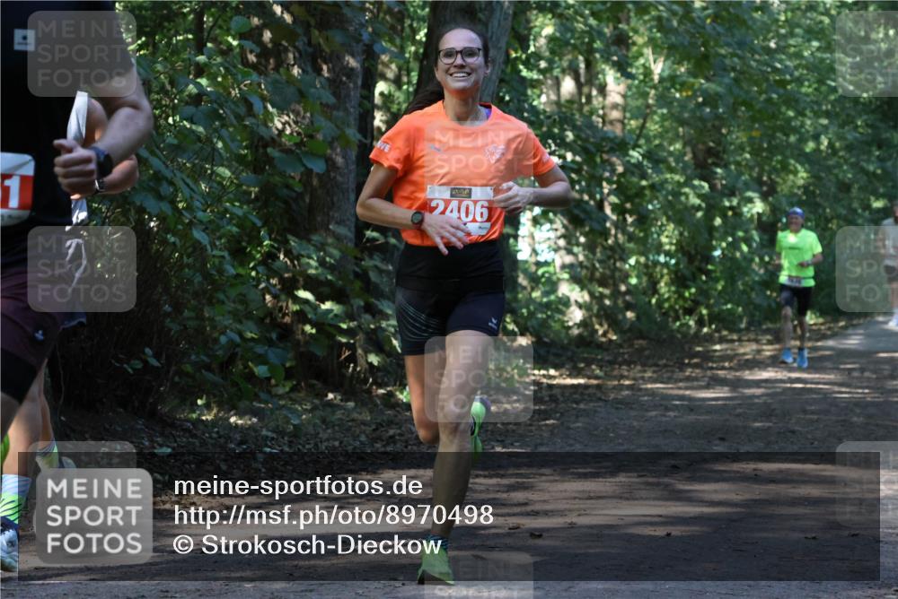 28.09.2025 - 33. Volkslauf durch das schöne Alstertal Strokosch-Dieckow http://msf.ph/oto/8970498 28.09.2025 11:53:15 Laufen 1, 2406 meine-sportfotos.de