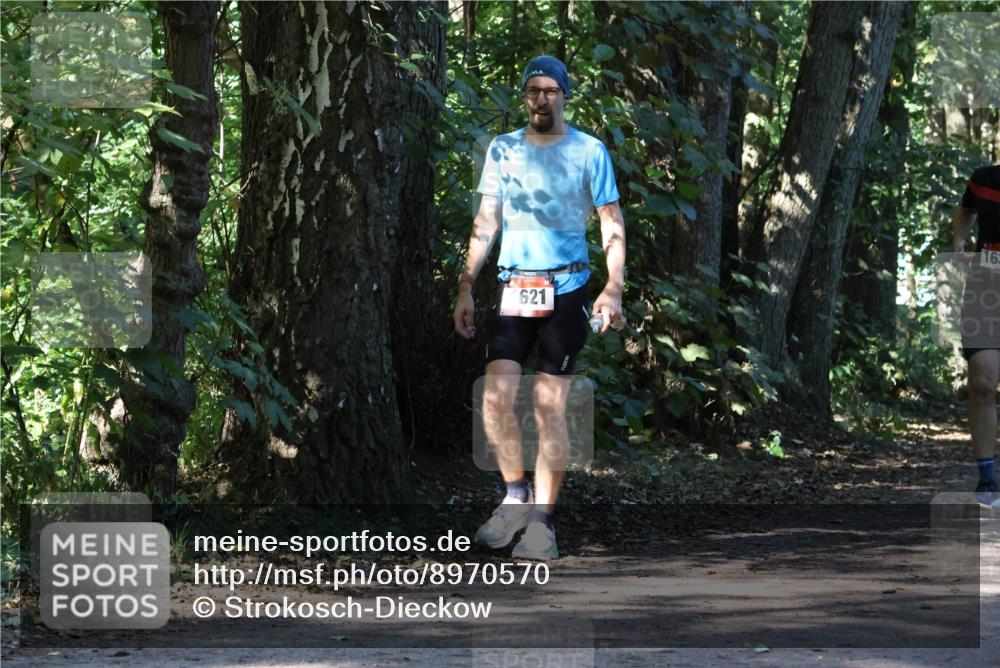 28.09.2025 - 33. Volkslauf durch das schöne Alstertal Strokosch-Dieckow http://msf.ph/oto/8970570 28.09.2025 11:54:48 Laufen 621, 163 meine-sportfotos.de