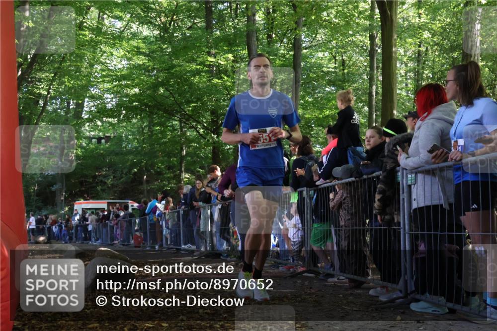 28.09.2025 - 33. Volkslauf durch das schöne Alstertal Strokosch-Dieckow http://msf.ph/oto/8970652 28.09.2025 11:51:56 Ziel 2651, 3137 meine-sportfotos.de