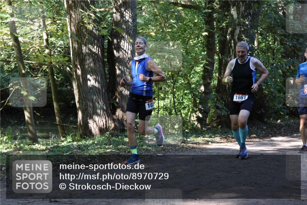 28.09.2025 - 33. Volkslauf durch das schöne Alstertal Strokosch-Dieckow http://msf.ph/oto/8970729 28.09.2025 11:57:55 Laufen 1661 meine-sportfotos.de