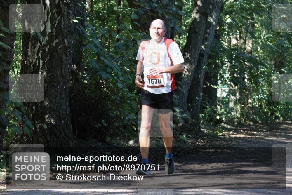 28.09.2025 - 33. Volkslauf durch das schöne Alstertal Strokosch-Dieckow http://msf.ph/oto/8970751 28.09.2025 11:58:40 Laufen 1676 meine-sportfotos.de