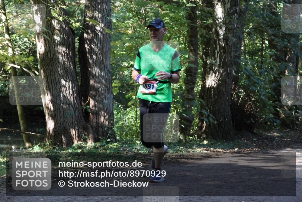 28.09.2025 - 33. Volkslauf durch das schöne Alstertal Strokosch-Dieckow http://msf.ph/oto/8970929 28.09.2025 12:03:22 Laufen 1691 meine-sportfotos.de