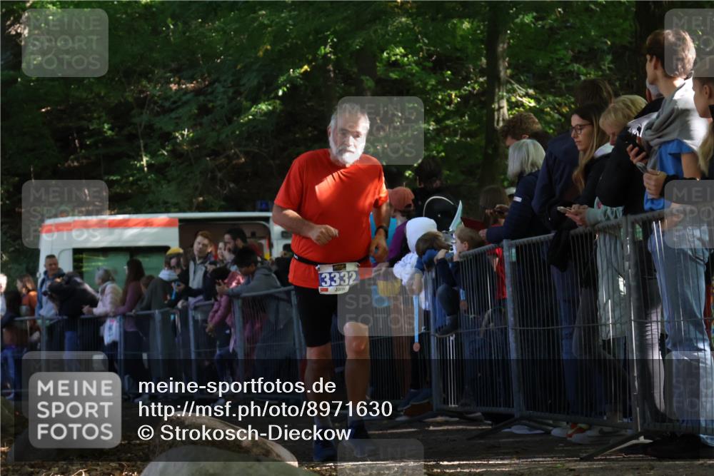 28.09.2025 - 33. Volkslauf durch das schöne Alstertal Strokosch-Dieckow http://msf.ph/oto/8971630 28.09.2025 11:54:03 Ziel 3332 meine-sportfotos.de