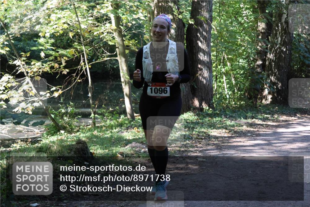 28.09.2025 - 33. Volkslauf durch das schöne Alstertal Strokosch-Dieckow http://msf.ph/oto/8971738 28.09.2025 12:20:40 Laufen 1096 meine-sportfotos.de