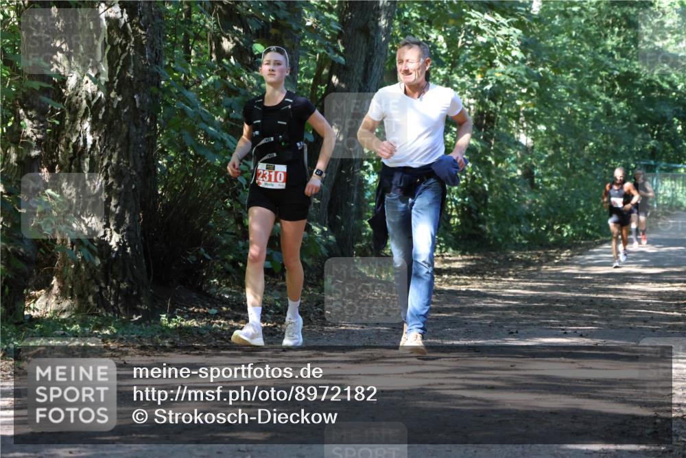 28.09.2025 - 33. Volkslauf durch das schöne Alstertal Strokosch-Dieckow http://msf.ph/oto/8972182 28.09.2025 12:31:00 Laufen 2310 meine-sportfotos.de