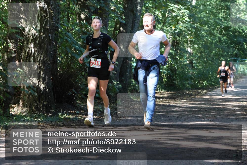 28.09.2025 - 33. Volkslauf durch das schöne Alstertal Strokosch-Dieckow http://msf.ph/oto/8972183 28.09.2025 12:31:00 Laufen 2310 meine-sportfotos.de