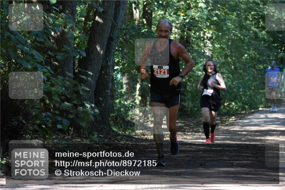 28.09.2025 - 33. Volkslauf durch das schöne Alstertal Strokosch-Dieckow http://msf.ph/oto/8972185 28.09.2025 12:31:11 Laufen 2121 meine-sportfotos.de