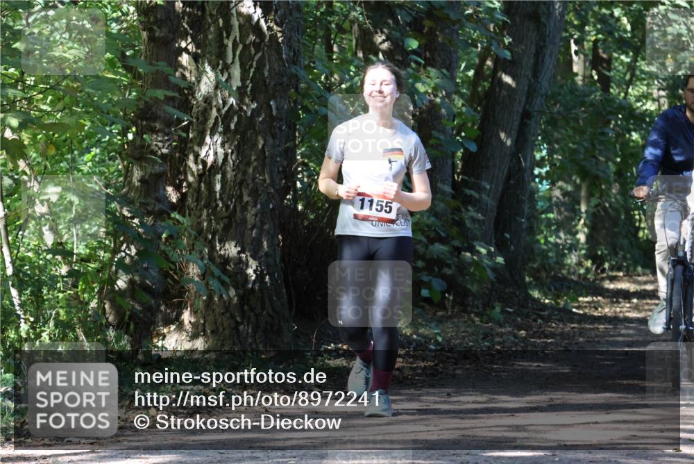 28.09.2025 - 33. Volkslauf durch das schöne Alstertal Strokosch-Dieckow http://msf.ph/oto/8972241 28.09.2025 12:32:20 Laufen 1155 meine-sportfotos.de