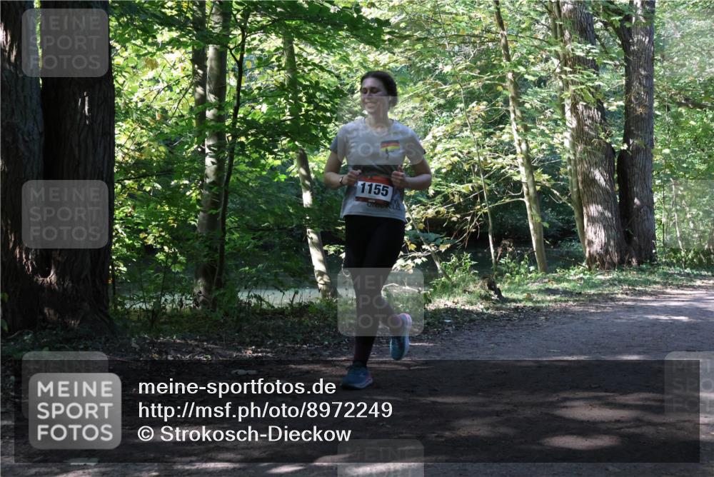 28.09.2025 - 33. Volkslauf durch das schöne Alstertal Strokosch-Dieckow http://msf.ph/oto/8972249 28.09.2025 12:32:26 Laufen 1155 meine-sportfotos.de