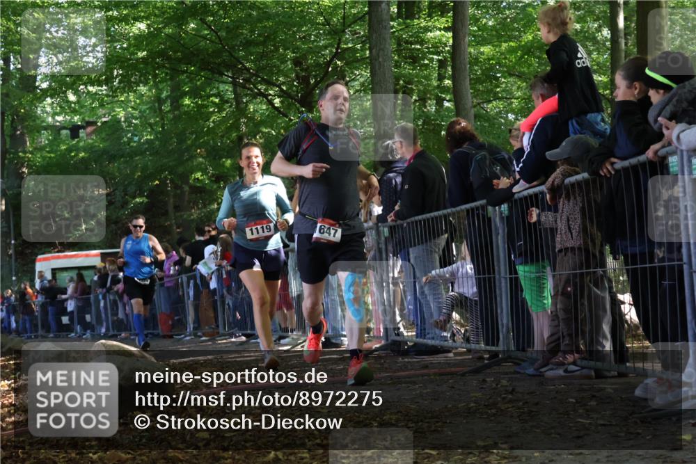 28.09.2025 - 33. Volkslauf durch das schöne Alstertal Strokosch-Dieckow http://msf.ph/oto/8972275 28.09.2025 11:55:09 Ziel 1119, 1609, 1647 meine-sportfotos.de