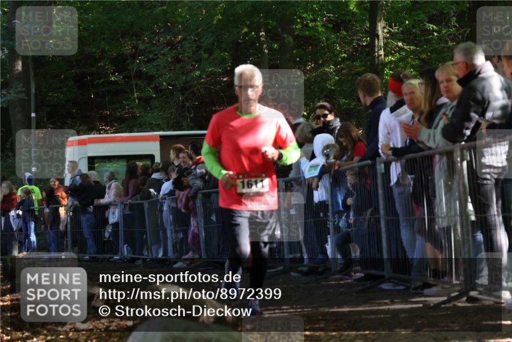 28.09.2025 - 33. Volkslauf durch das schöne Alstertal Strokosch-Dieckow http://msf.ph/oto/8972399 28.09.2025 11:57:38 Ziel 1611 meine-sportfotos.de