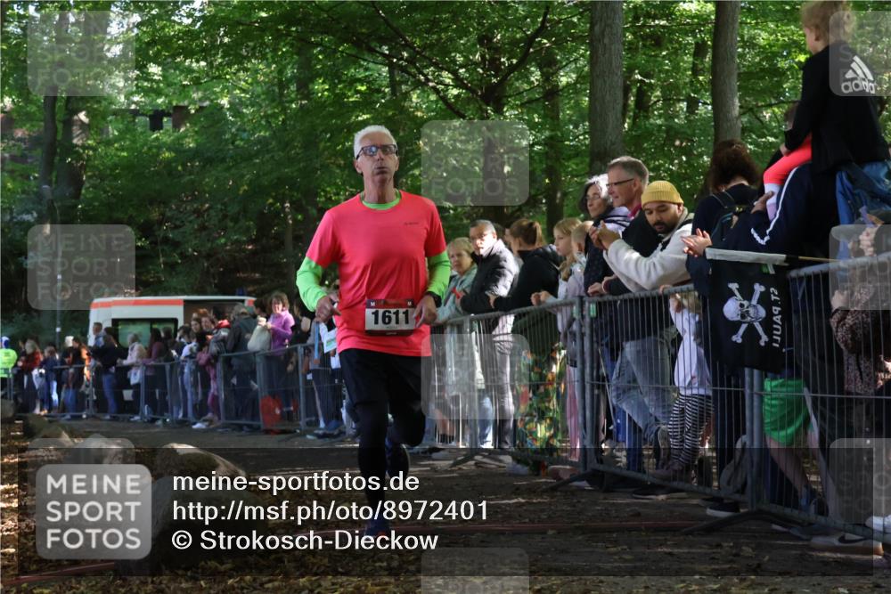 28.09.2025 - 33. Volkslauf durch das schöne Alstertal Strokosch-Dieckow http://msf.ph/oto/8972401 28.09.2025 11:57:39 Ziel 1611 meine-sportfotos.de