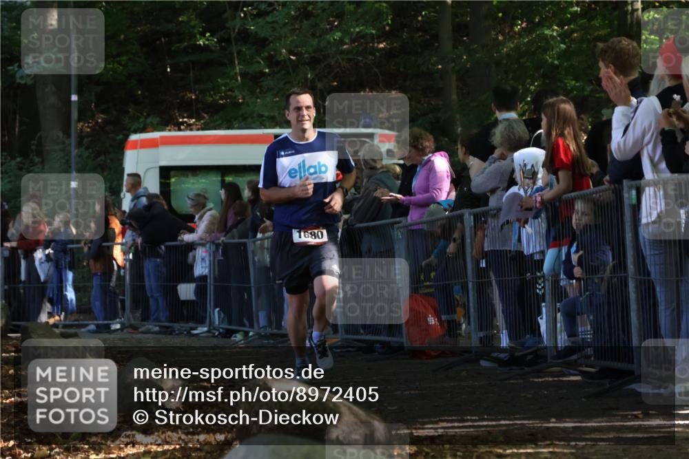 28.09.2025 - 33. Volkslauf durch das schöne Alstertal Strokosch-Dieckow http://msf.ph/oto/8972405 28.09.2025 11:57:48 Ziel 1680 meine-sportfotos.de