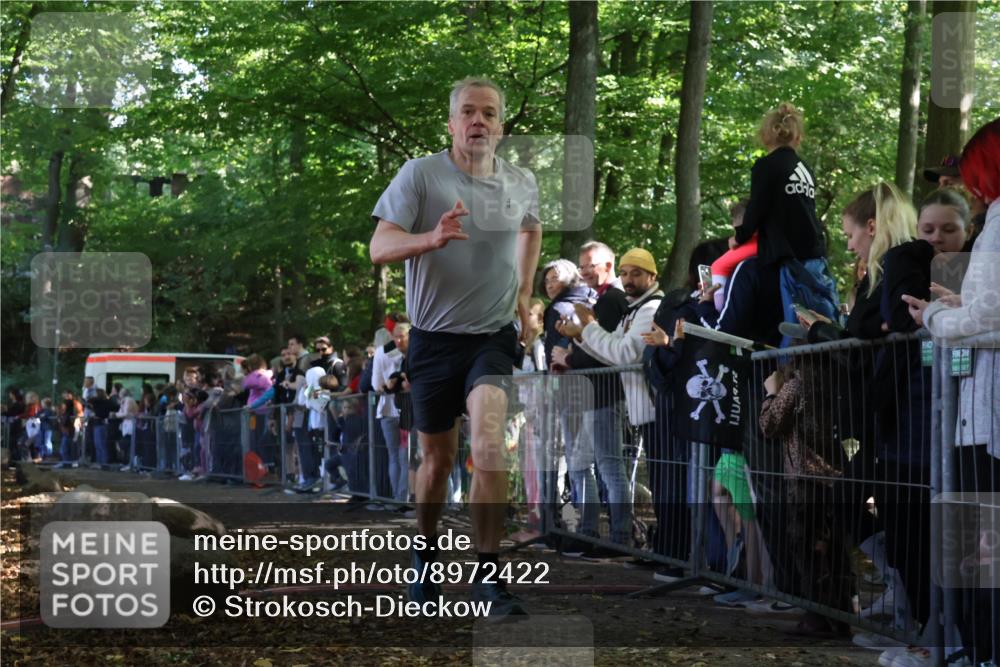 28.09.2025 - 33. Volkslauf durch das schöne Alstertal Strokosch-Dieckow http://msf.ph/oto/8972422 28.09.2025 11:58:05 Ziel  meine-sportfotos.de